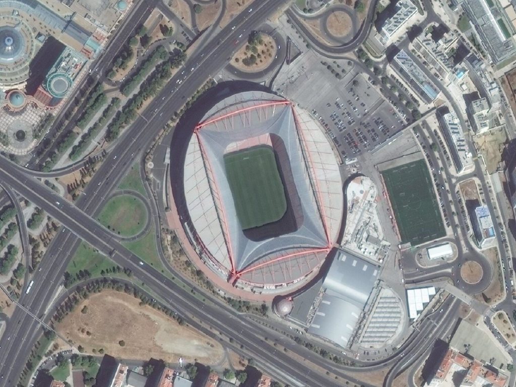 estadio-de-luz-benfica-lisbon football stadiums on satellite images